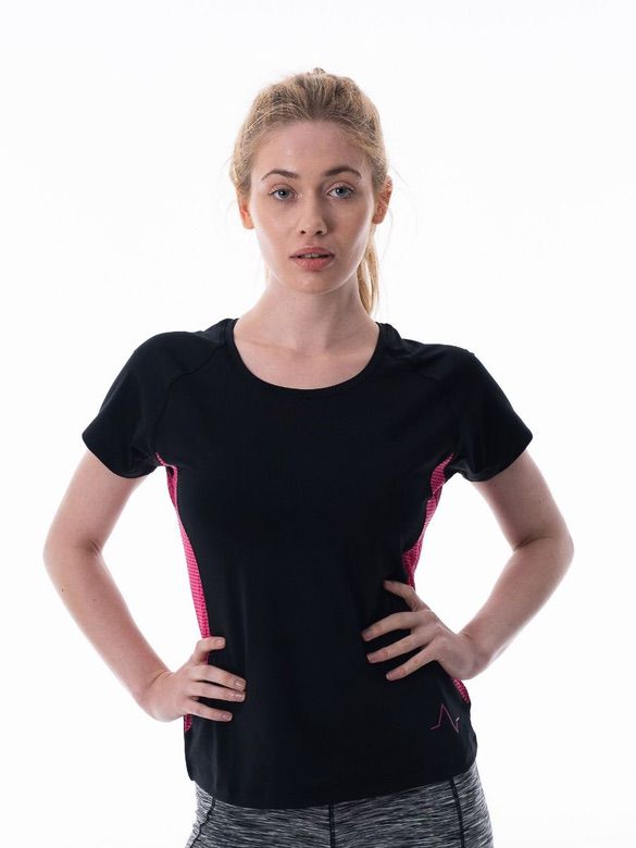 BLACK SHORT SLEEVE FITTED T-SHIRT PINK TRIM AND SIDE PANELS