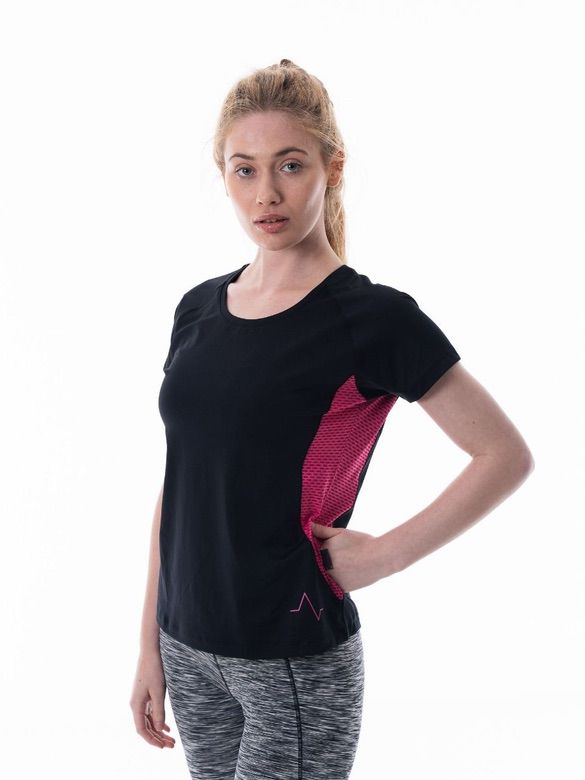 BLACK SHORT SLEEVE FITTED T-SHIRT PINK TRIM AND SIDE PANELS