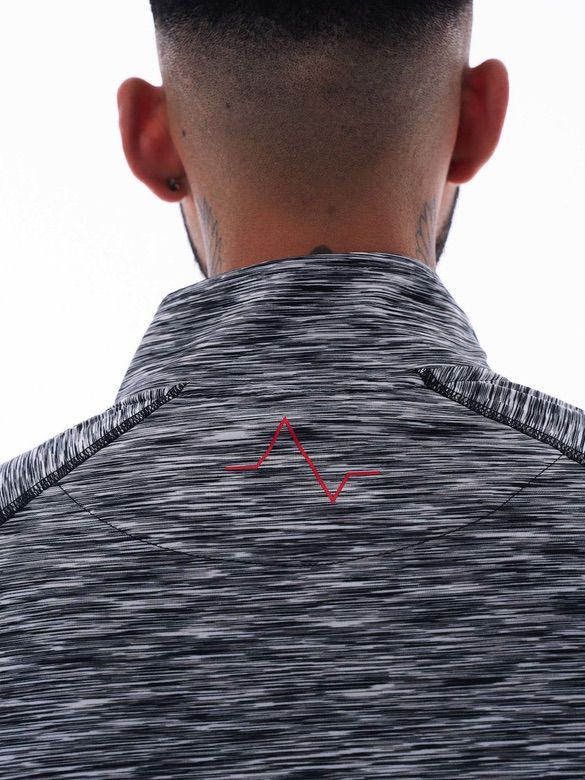 Mens-Grey-Midlayer-Jacket-Neck-Detail